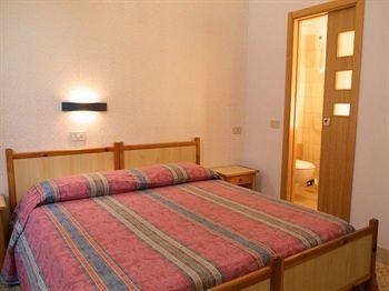B&B Castiglia Palermo Zewnętrze zdjęcie